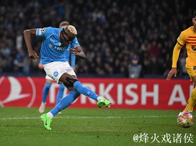 欧冠-莱万破门奥斯梅恩扳平 巴萨1-1战平那不勒斯